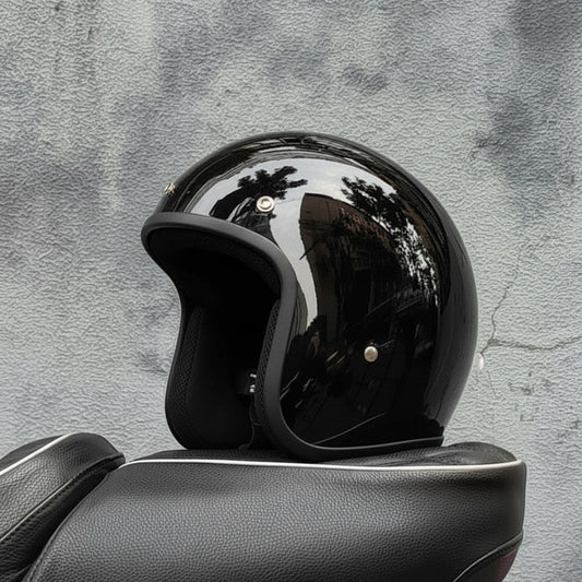 Retro Helmet - Black