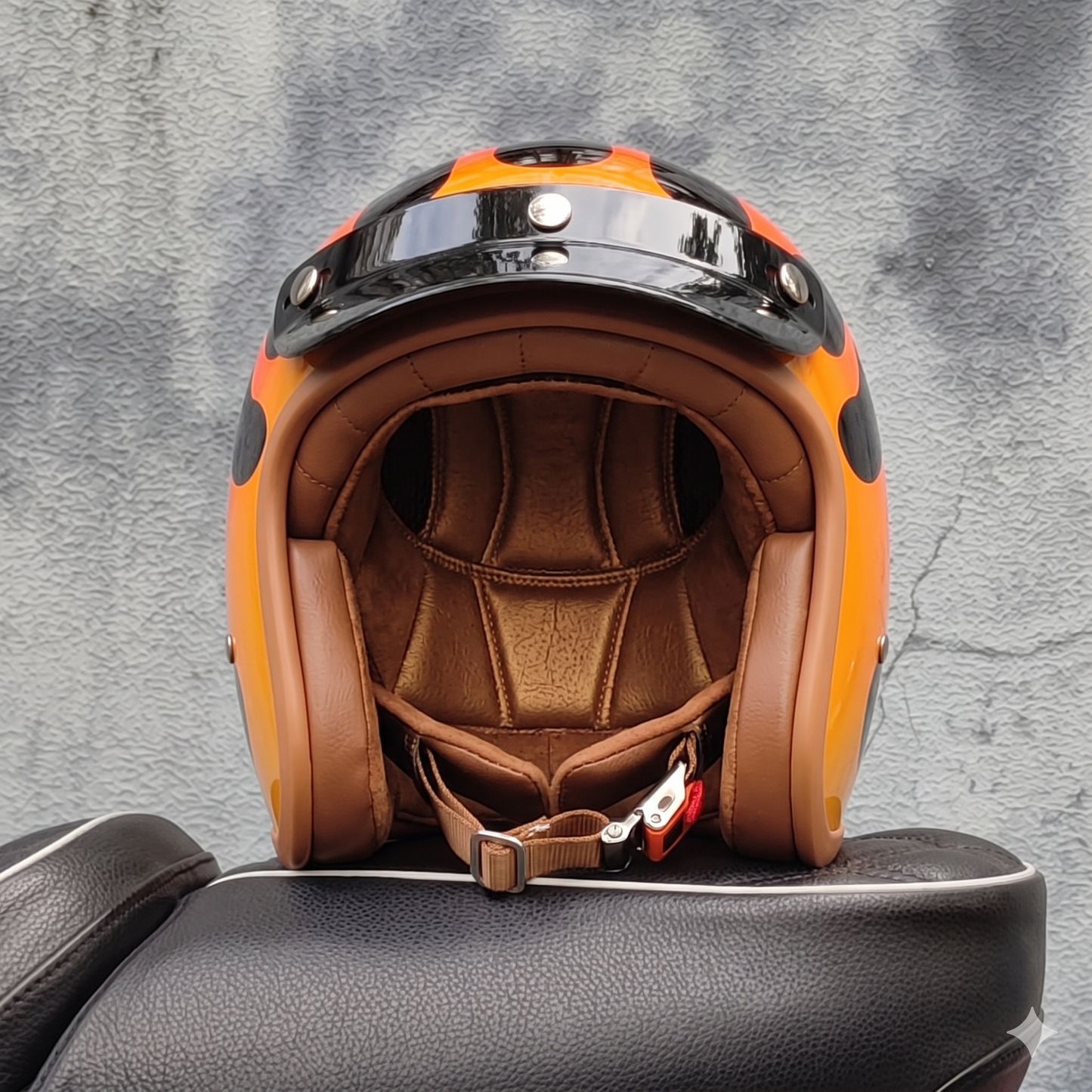 Retro Helmet – Hellfire