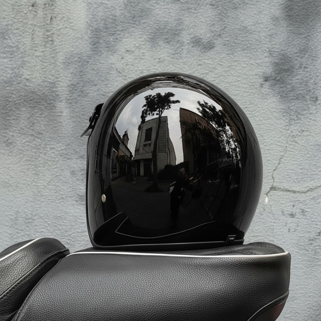 Retro Helmet - Black