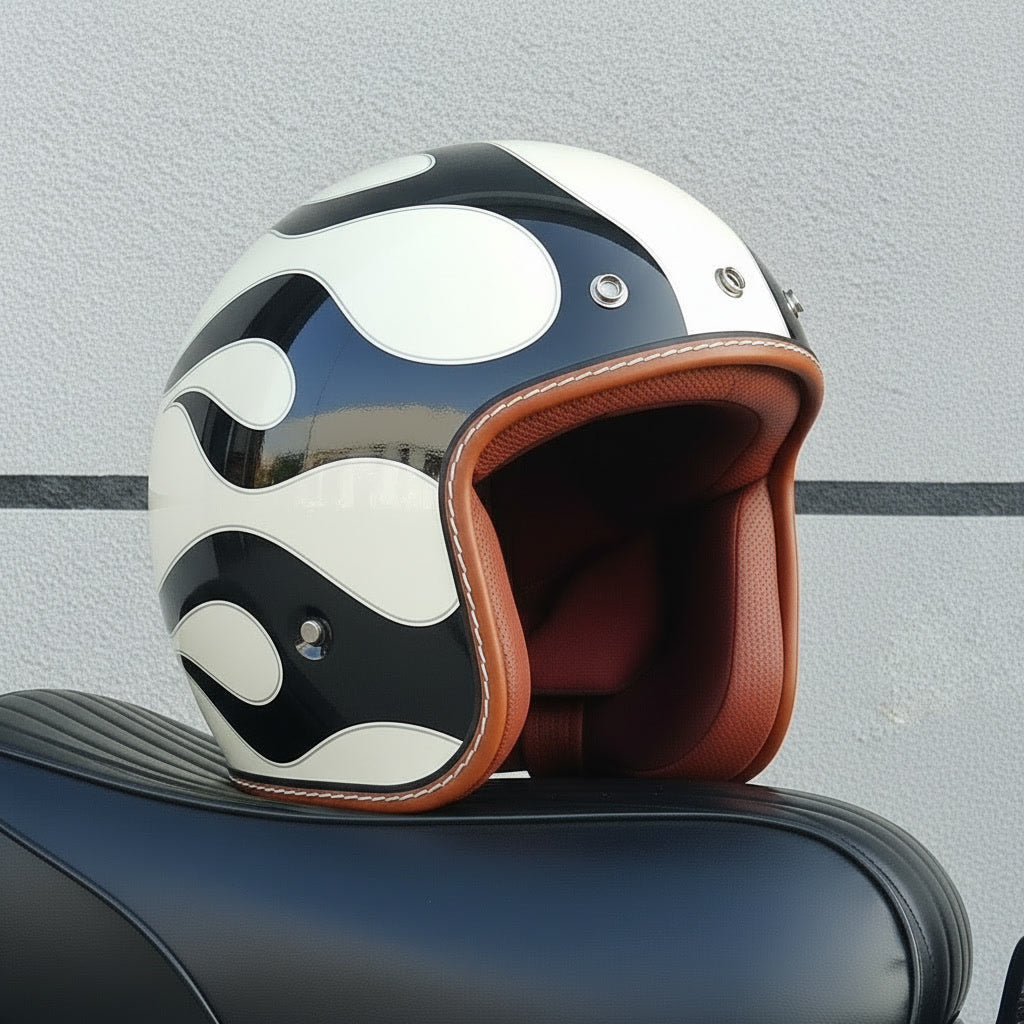 Retro Helmet - Burnout