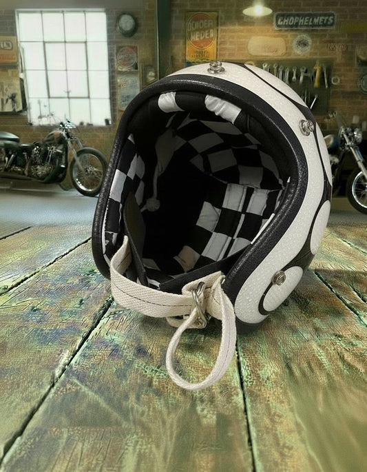 Retro Helmet - Ghost Flames