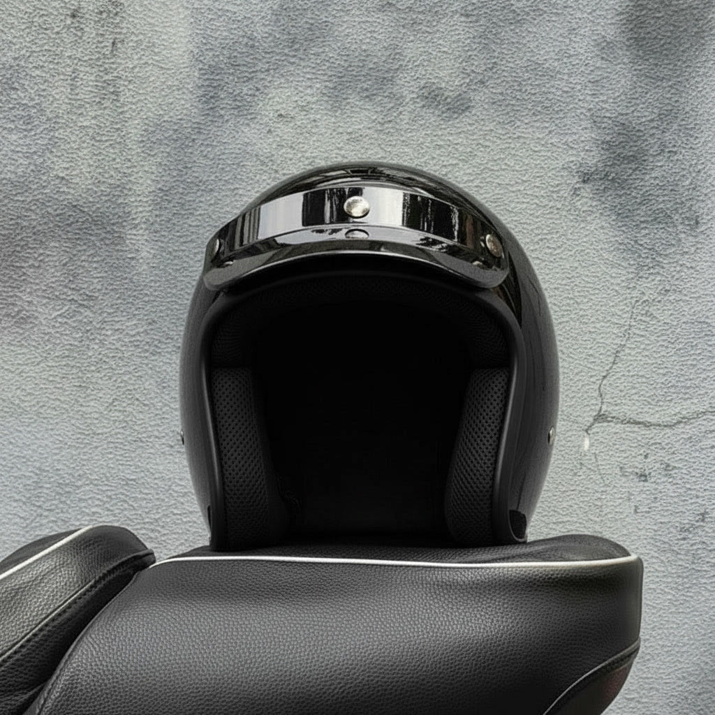 Retro Helmet - Black