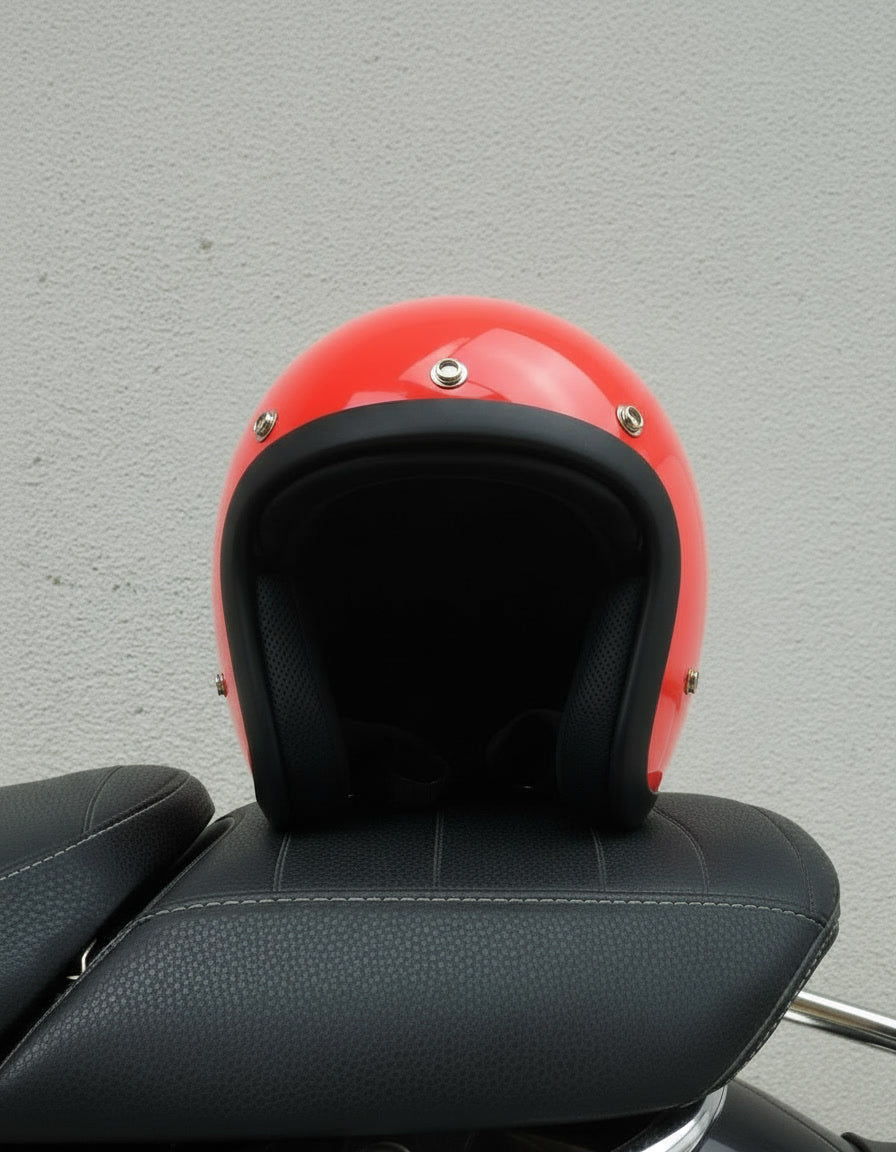 Retro Helmet - Tomato