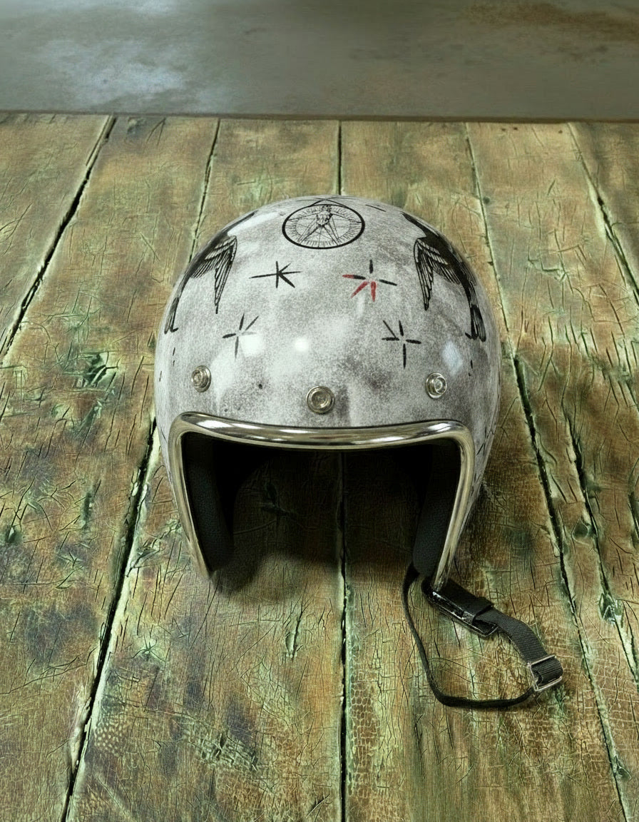 Retro Helmet - Old School Ink