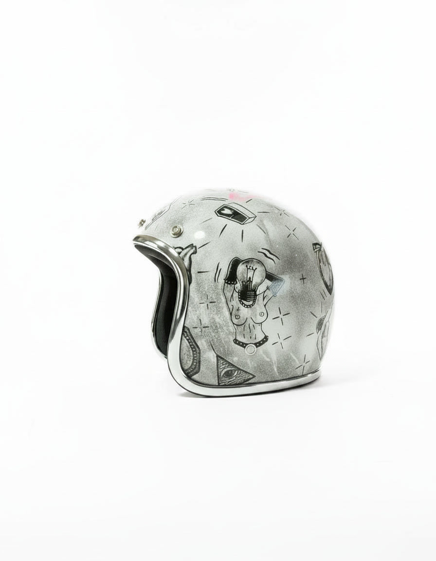 Retro Helmet - Old School Ink