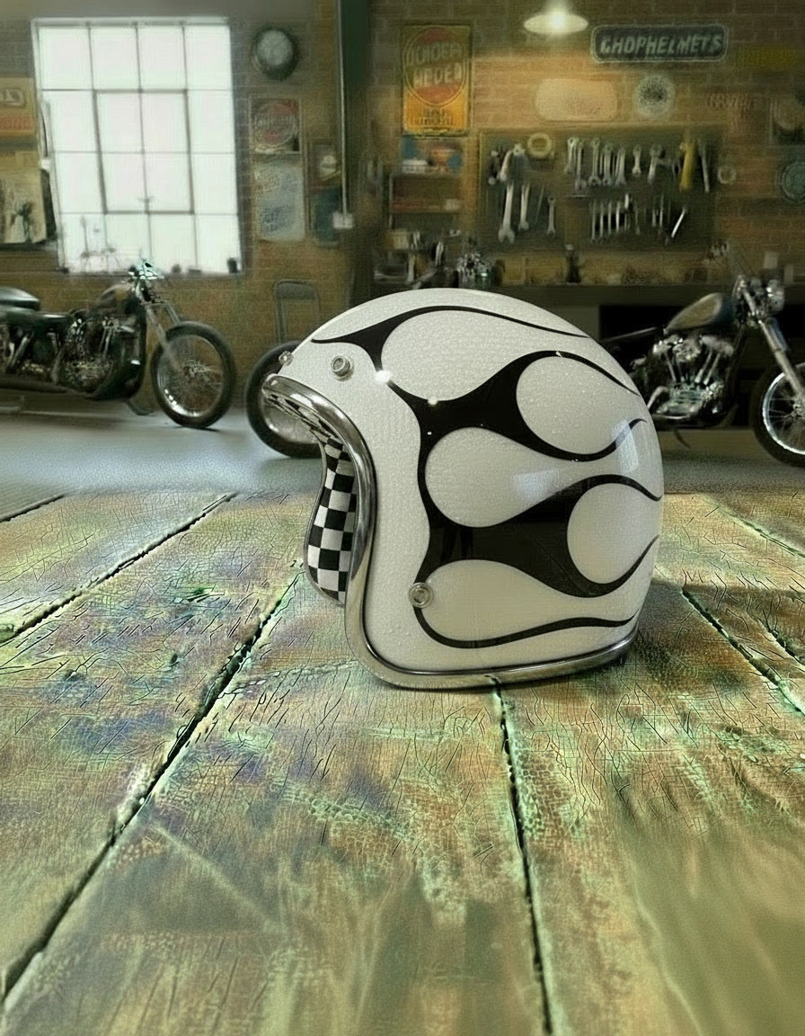 Retro Helmet - Ghost Flames