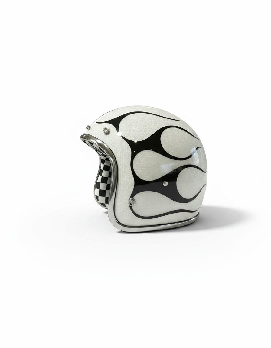 Retro Helmet - Ghost Flames